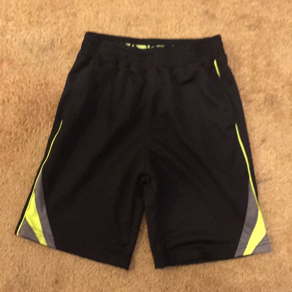 Basketball shorts